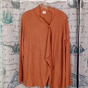 Serra one button long sleeved cardigan..super soft knit..Large